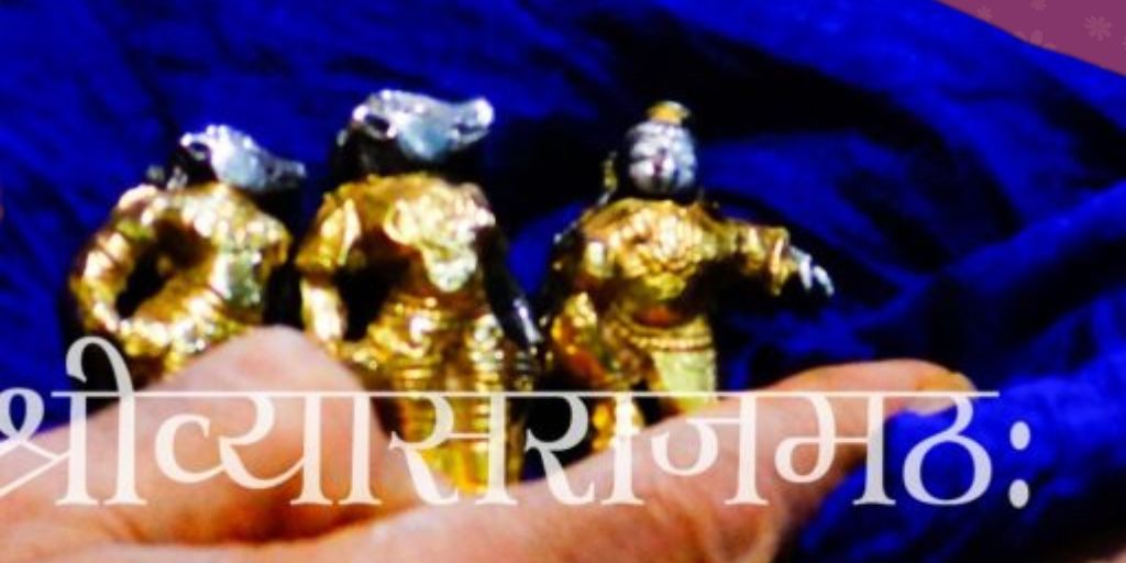 Mūla Gopālakr̥ṣṇa Dēvaru statue